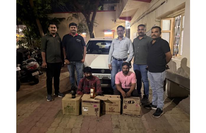 જામનગરમાં દારૂની હેરાફેરી પર પોલીસનો પ્રહાર: કારમાંથી 43 બોટલ વિદેશી દારૂ સાથે બે શખ્સ ઝડપાયા, ₹3.62 લાખનો મુદ્દામાલ જપ્ત.