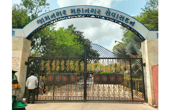 જામનગર મનપાને બોમ્બથી ઉડાવી દેવાની ધમકી! ઈ-મેઈલ મળતાં ખળભળાટ.
