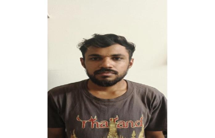 ચેક બાઉન્સ કેસમાં સજા પામેલો એક વર્ષથી ફરાર આરોપી જામનગરમાં ઝડપાયો: સિટી બી ડિવિઝન પોલીસની કાર્યવાહીમાં અદાલતે જેલ હવાલે કરવાનો કર્યો હુકમ.