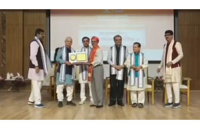 જામનગર માટે ગૌરવની ક્ષણ: જયસુખભાઈ જેઠવાને પ્રાપ્ત થઈ ‘ગીતા ભૂષણ’ની પ્રતિષ્ઠિત પદવી.