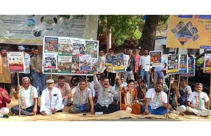 જામનગરમાં મોંઘવારી મુદ્દે કોંગ્રેસનો હલ્લાબોલ : લાલ બંગલા સર્કલ ખાતે વિરોધ પ્રદર્શન, સરકાર સામે સૂત્રોચ્ચાર.