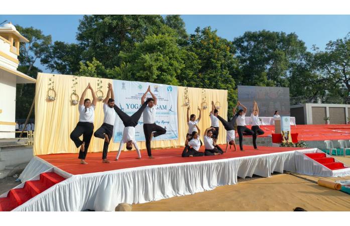 ITRA આયોજિત “યોગ સંગમ”માં યોગ પ્રેમીઓનો મહાસંગમ : ધન્વંતરી મેદાન ખાતે ૨૦૦૦થી વધુ લોકોએ એકસાથે આપી યોગાંજલી.
