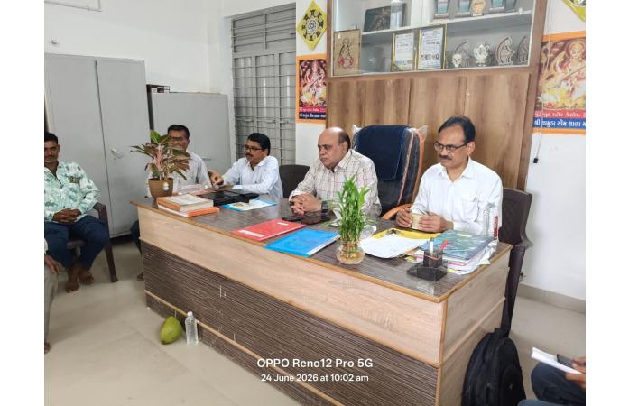 માધવપુર ઘેડની શ્રી ચામુંડા સીમ શાળામાં શાળા પ્રવેશોત્સવ અને કન્યા કેળવણી મહોત્સવની ભવ્ય ઉજવણી.
