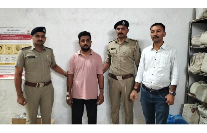 જામનગરમાં વૃદ્ધની હત્યાનો ભેદ ઉકેલાયો: હત્યારો પોલીસના હાથે ઝડપાયો.