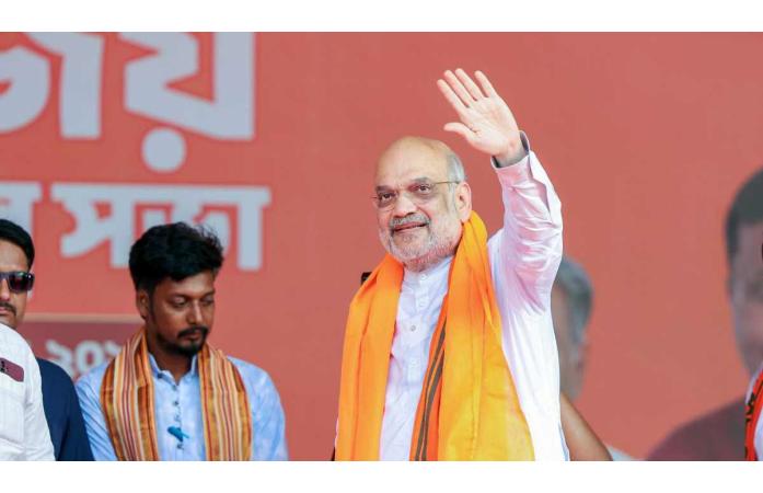 કેન્દ્રીય ગૃહમંત્રી અમિત શાહ આવતીકાલથી બે દિવસીય ગુજરાત પ્રવાસે: ‘સહકાર ટેક્સી’ સેવાનો કરશે ડિજિટલ પ્રારંભ, અમદાવાદ-ગાંધીનગરમાં ઉચ્ચસ્તરીય બેઠકો અને રાણીપમાં યોજશે લોક દરબાર.