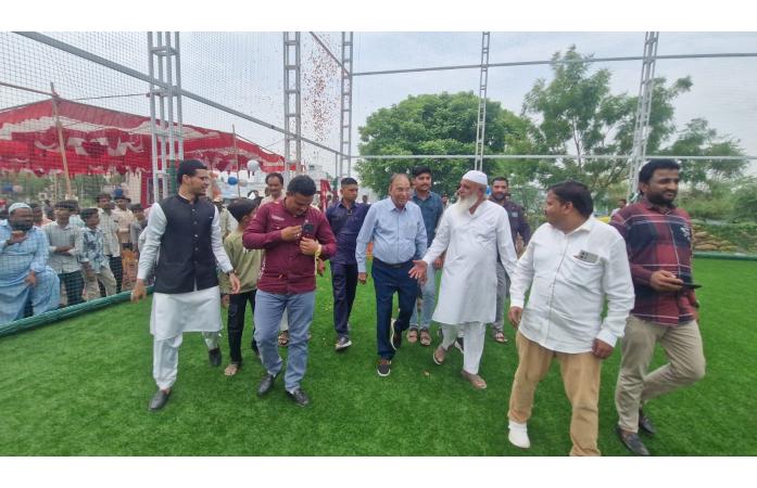 શહેરામાં ક્રિકેટનું નવું આકર્ષણ: ધારાસભ્ય જેઠાભાઈ ભરવાડના હસ્તે ‘ઈગલ ક્રિકેટ બોક્સ’નું ઉદ્ઘાટન....