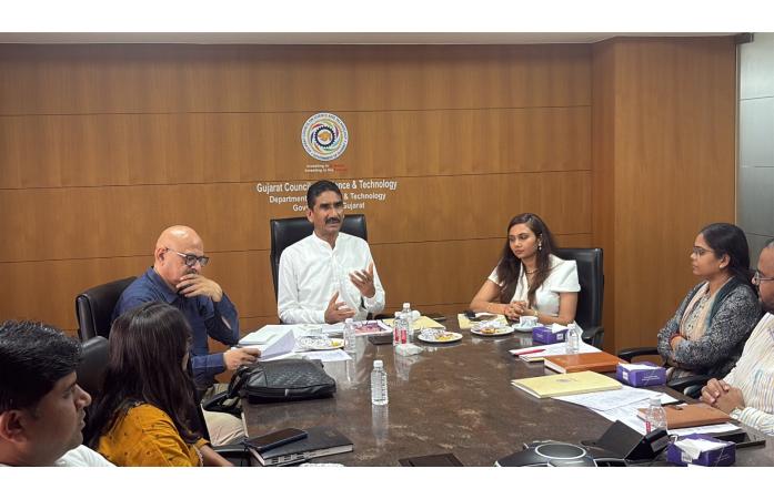‘સ્વસ્થ વૃદ્ધત્વ માટે યોગ’ વિષય પર GUJCOSTની 12મી ‘હેલ્થ મેટર્સ’ આરોગ્ય જાગૃતિ વાર્તાલાપ યોજાઈ: રાજ્યભરમાંથી 2,000થી વધુ સહભાગીઓ જોડાયા, યોગને જીવનશૈલી બનાવવાનો સંદેશ.