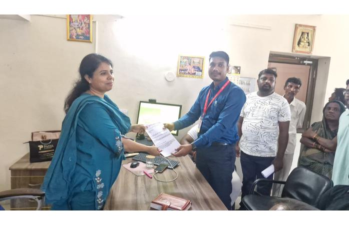 શહેરા નગરપાલિકાના રોજમદાર સફાઈ કામદારોને મોટી રાહત: હવે દૈનિક ₹512 લઘુત્તમ વેતન મળશે, વર્ષોથી ચાલતો વેતનભેદ દૂર.