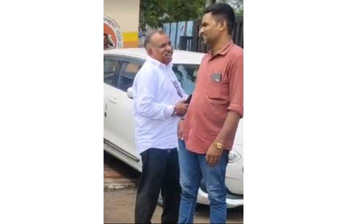 પ્રજા આક્રોશમાં અને નગરસેવક મોજમાં? કડોદરા પાલિકાના પ્રમુખનો વીડિયો વાયરલ થતાં વિવાદ, રહીશોમાં રોષ.