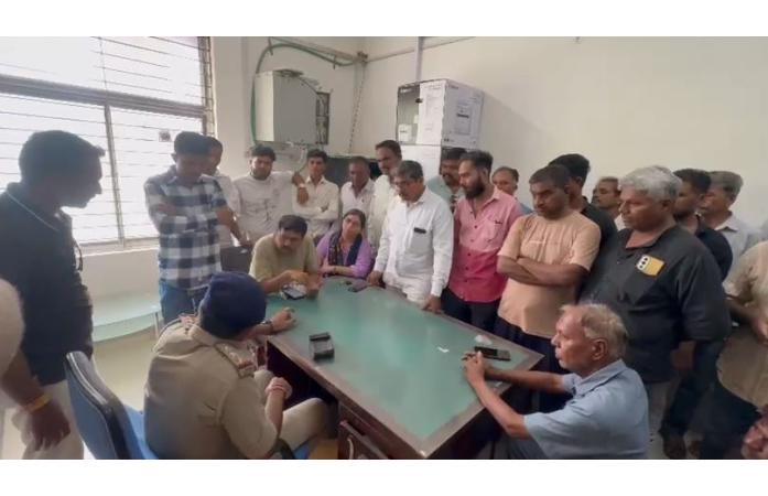 જામનગરમાં સગીરાના અપહરણ મામલે દલિત સમાજમાં રોષ, 24 કલાકમાં કાર્યવાહી નહીં થાય તો આંદોલનની ચીમકી.