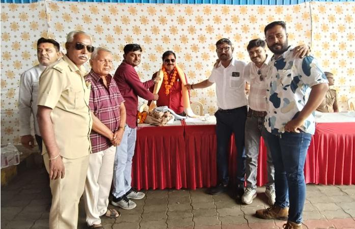 જામનગર ST વિભાગમાં ડ્રાઇવર હનીફભાઈ મુદ્રાખની નિવૃત્તિ નિમિત્તે ભવ્ય વિદાય સમારોહ યોજાયો
