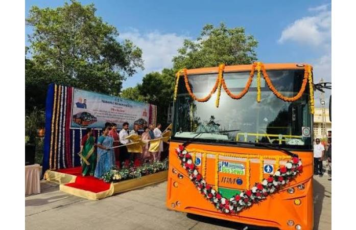 જામનગરમાં બહેનો માટે રક્ષાબંધનની ખાસ ભેટ, ઈ-બસમાં મળશે નિઃશુલ્ક મુસાફરી
