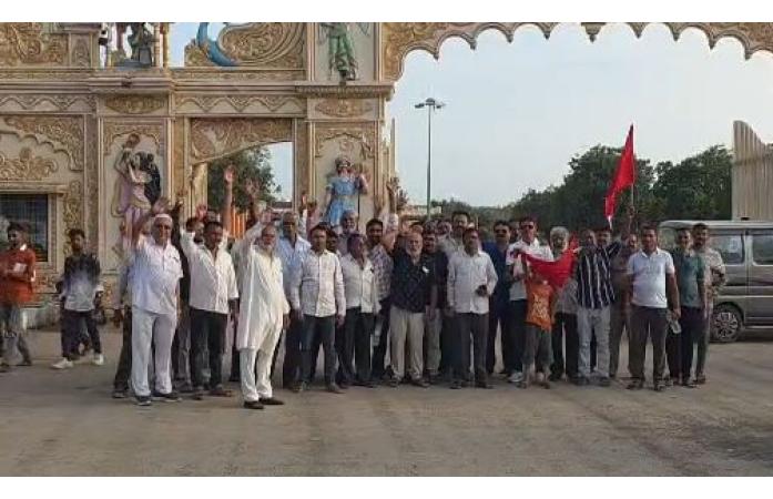 વરસાદ માટે વિસાવદરમાં આસ્થાનો મહાસાગર: 7 કિમીની ભવ્ય પદયાત્રા, આપા ગીગા અને ભૂતબાપાના ચરણોમાં જળસંકટ દૂર કરવાની પ્રાર્થના.