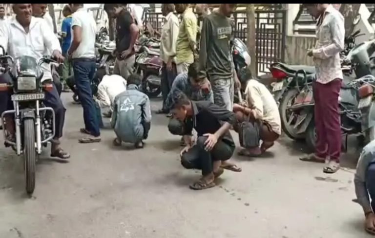 સુરત: હીરા ગીરા રે સુરત કે બાઝાર મેં… ડાયમંડ શોધવા લોકોની પડાપડી
