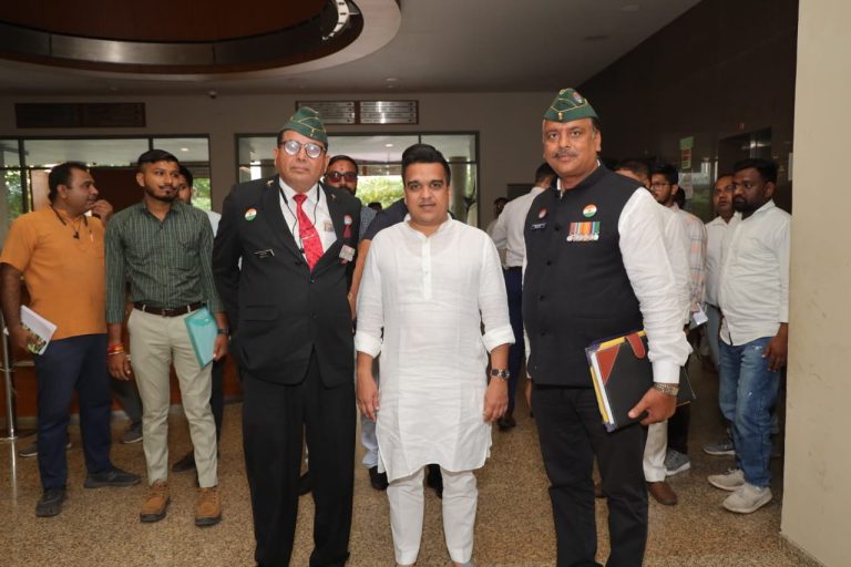 જામનગર: હાલાર જિલ્લા માજી સૈનિક મંડળ અને અખિલ ભારતીય પૂર્વ સૈનિક સેવા પરિષદના પ્રયાસ