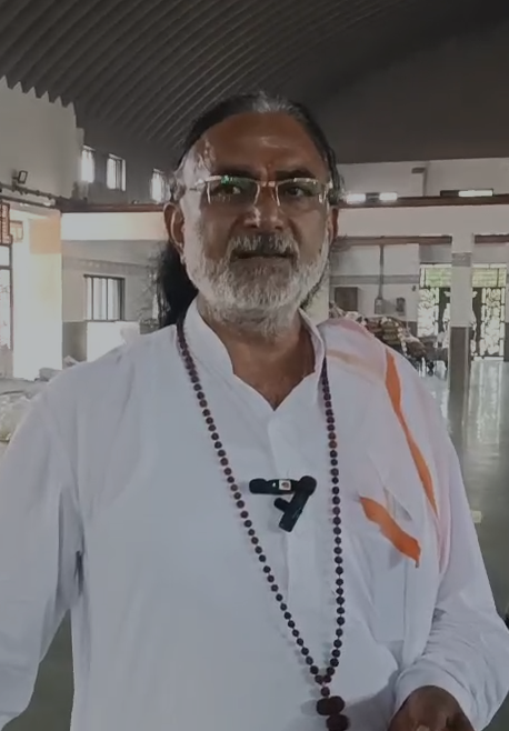 વિસાવદરના સતાધાર ધામ ખાતે આષાઢી બીજની ભવ્ય ઉજવણી: વિજયબાપુના માર્ગદર્શન હેઠળ શ્રદ્ધાળુઓનો ઘસારો