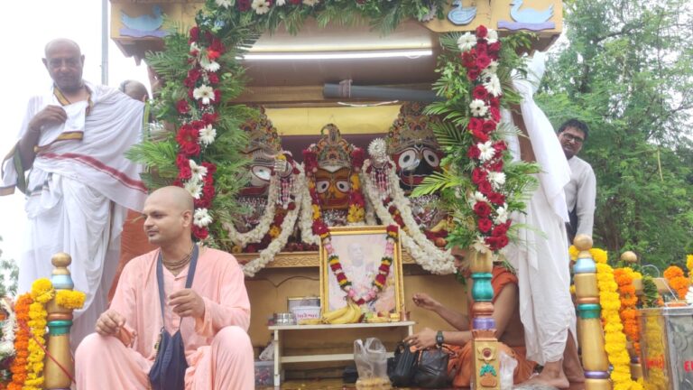 જામનગરમાં ઈસ્કોન દ્વારા ભવ્ય રથયાત્રાનું આયોજન: હરિભક્તોની ભક્તિમય ઉમટતી ઘૂંઘાટ