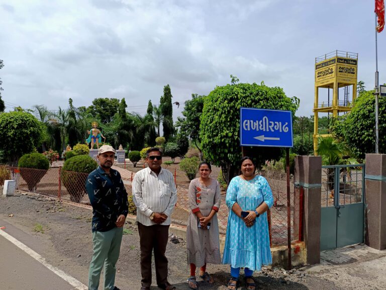 મોરબી જિલ્લામાં ૧૬૦ અધિકારીઓની સક્રિય જવાબદારીથી ગ્રામ્ય વિસ્તારોમાં વૃક્ષારોપણ ઝુંબેશ ઊજવણી તરીકે ઉપસી