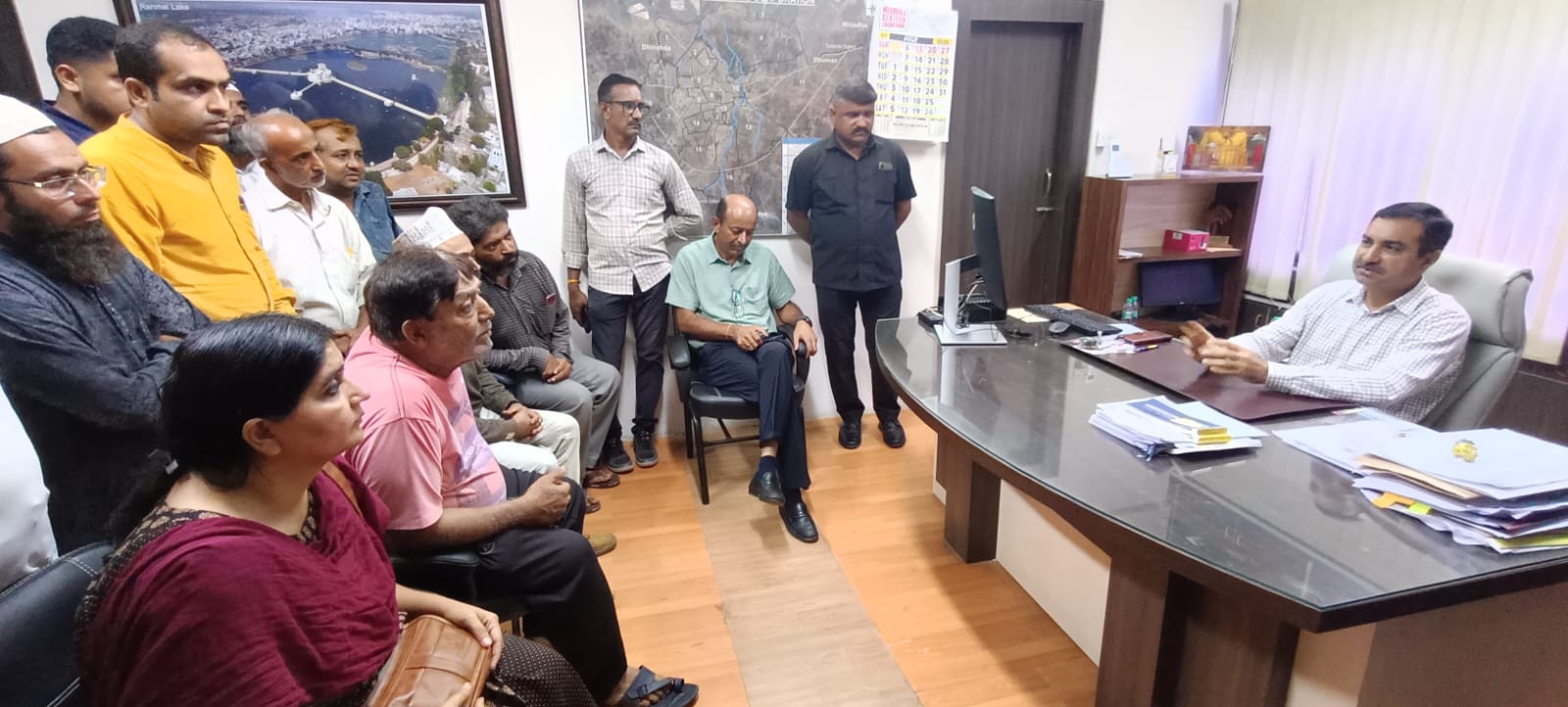 સુભાષ માર્કેટ ખાલી કરવા મામલે વેપારીઓની મનપામાં રજૂઆત: 15 દિવસનો સમય આપવા માગણી સાથે રજૂઆત