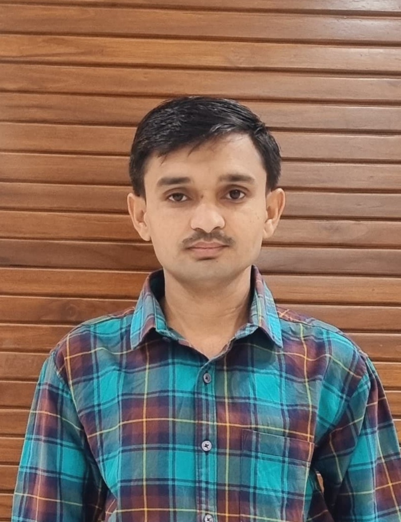 ગોંડલ માર્કેટિંગ યાર્ડ સામેના હાઈવે પર બેરીગેટ લગાવવાની માંગ ઉઠી: યુવા અગ્રણી કુલદીપસિંહ જાડેજાની શહેર પોલીસને રજૂઆત