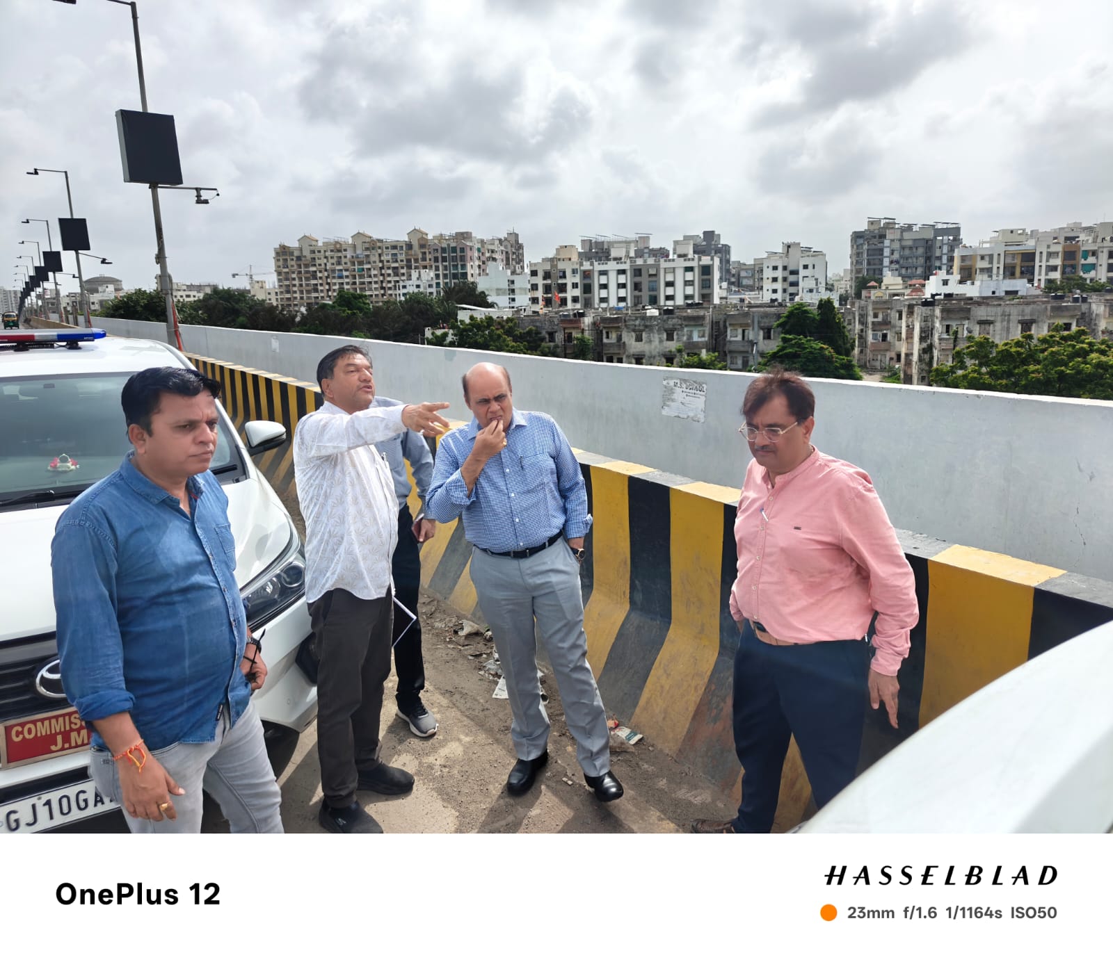 જામનગર શહેરના તમામ બ્રિજ અને રસ્તાઓની કમિશનરશ્રીની આગેવાની હેઠળ વિશિષ્ટ તકનીકી સર્વે: રીપેરીંગ માટે ઝુંબેશના સ્વરૂપે કામગીરી શરૂ