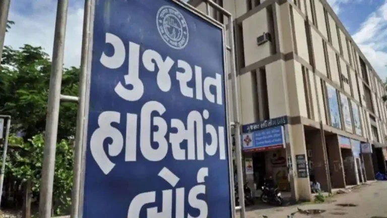 “સાધના કોલોની વિવાદઃ ગરીબોના છત ઉપર ત્રાટકતું તંત્રશાસન!”