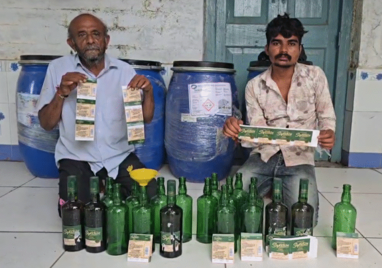 તોરણીયા ગામમાં ડુબલીકેટ દારૂ બનાવતી ફેક્ટરીનો ભાંડાફોડ : એલસીબીની રેઇડમાં બે ઝડપાયા, એક ફરાર, લાખોનો મુદ્દામાલ જપ્ત