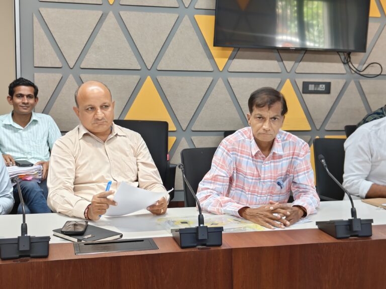 ગુજરાત રાજ્ય નગર પ્રાથમિક શિક્ષક સંઘની મહેનતથી 14 વર્ષ જૂનો પ્રશ્ન ઉકેલાયો: સરકારના ચાર વિભાગોની સંમતિથી શહેરી શિક્ષક પરિવારને નાણાકીય સહાયની મંજૂરી