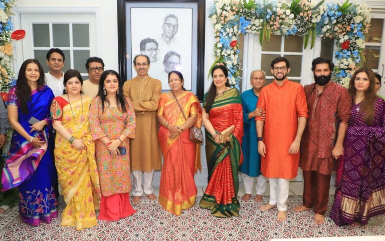 ગણેશોત્સવમાં ઠાકરે ભાઈઓનો મિલન: પરંપરા, રાજકારણ અને પરિવારની એકતા
