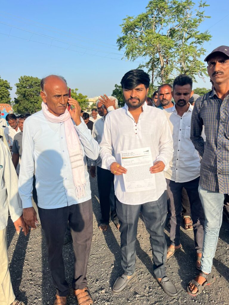 મગફળીના ટેકાના ભાવ પર ખરીદી મર્યાદા વધારવાની ખેડૂતની માંગ — જામનગર જિલ્લાના ખેડૂતોની સરકાર સમક્ષ વિનંતિ : કમોસમી વરસાદથી થયેલ પાકનુ નુકસાન વળતર સાથે તાત્કાલિક રાહત આપવાની માગ ઉઠી
