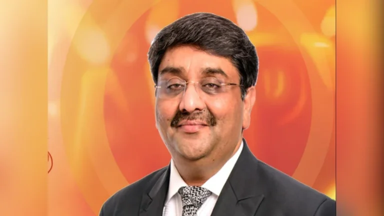 ગુજરાતી બંકિમ બ્રહ્મભટ્ટનું અમેરિકામાં ૪૪૩૯ કરોડનું આર્થિક કૌભાંડ! બ્લેકરોક જેવી વિશ્વવિખ્યાત રોકાણ કંપનીને છેતરનારા ગુજરાતી ઉદ્યોગપતિએ ઉભો કર્યો વૈશ્વિક નાણાકીય ભૂકંપ!