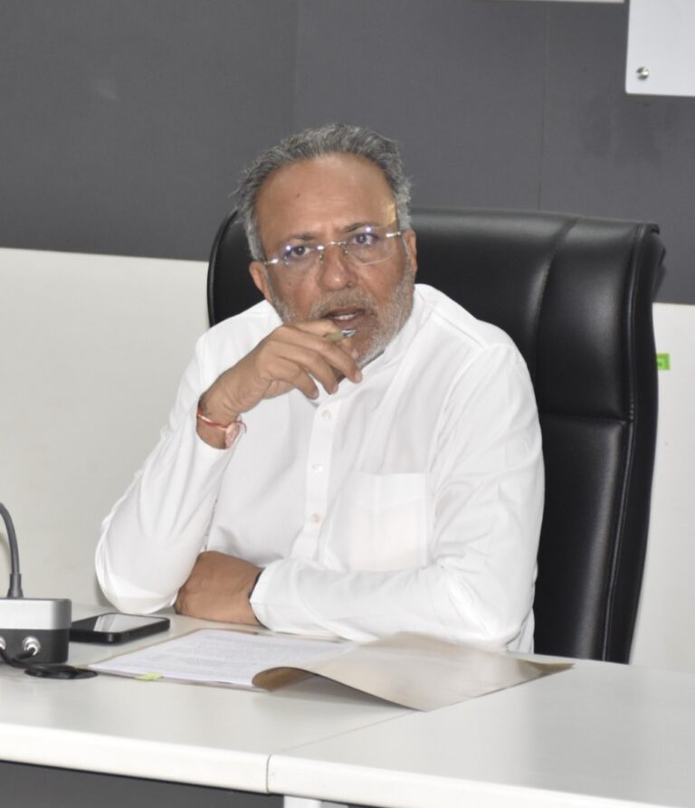 સરદાર પટેલની 150મી જન્મજયંતિ નિમિત્તે જામનગર જિલ્લામાં “એકતા યાત્રા”નું ભવ્ય આયોજન — પ્રભારી મંત્રી અર્જુનભાઈ મોઢવાડિયાની અધ્યક્ષસ્થાને સમીક્ષા બેઠક, જિલ્લા કક્ષાએ ઉજવાશે રાષ્ટ્રીય એકતા અને આત્મનિર્ભર ભારતનો સંદેશ