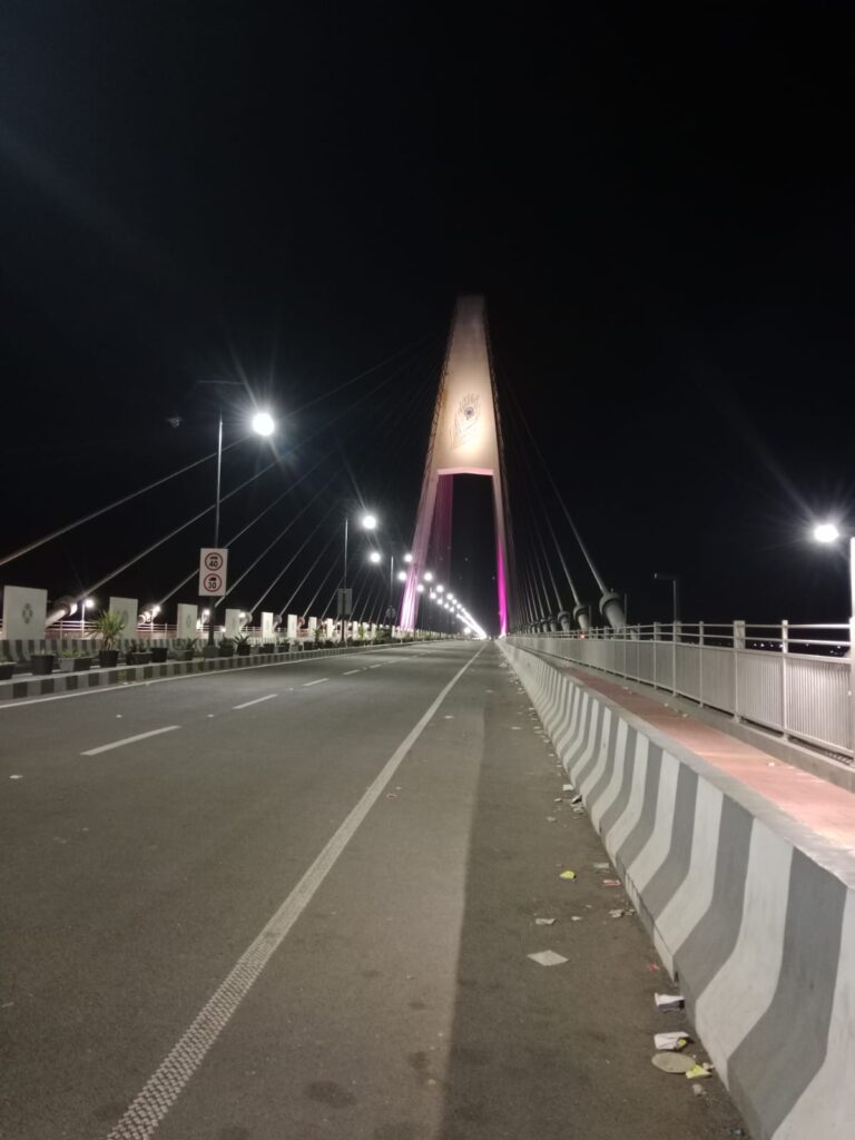 દિલ્હી કાર બ્લાસ્ટ બાદ ગુજરાતમાં હાઇ એલર્ટ — રાજ્યભરમાં સુરક્ષા તંત્ર સતર્ક, દ્વારકા અને ઓખા બંદરે ખડેપગે ચુસ્ત બંદોબસ્ત