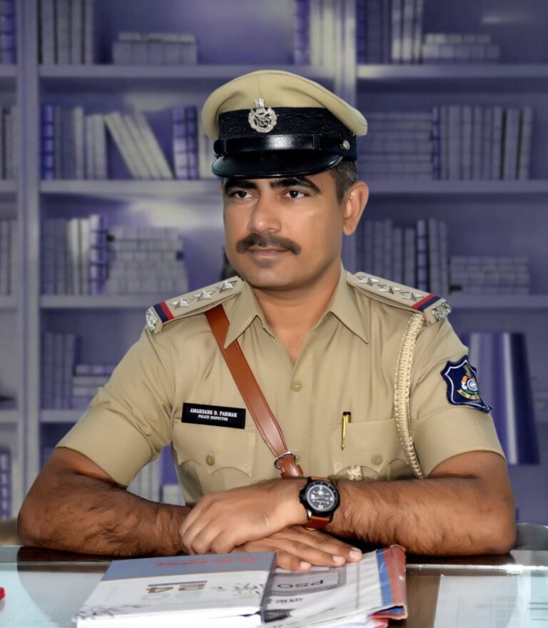 જેતપુરમાં નાગરિક સુરક્ષાને મજબૂત બનાવવા પોલીસ અને વેપારી સંસ્થાઓ એક થ્યાં — એસોસિએશન ખાતે યોજાઈ મહત્વપૂર્ણ સુરક્ષા મિટિંગ, શહેરની શાંતિ જાળવવા માટે એકજૂટ પ્રયાસોનો સંકલ્પ