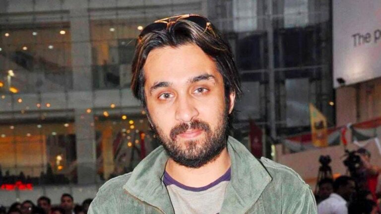 દાઉદ-કનેક્શનવાળા ડ્રગ્સ કેસમાં મોટો વળાંક: બૉલીવુડ અભિનેત્રી શ્રદ્ધા કપૂરના ભાઈ સિદ્ધાંત કપૂરને ANCનું સમન્સ — ૨૫ નવેમ્બરે પોલીસ સમક્ષ હાજરી ફરજિયાત