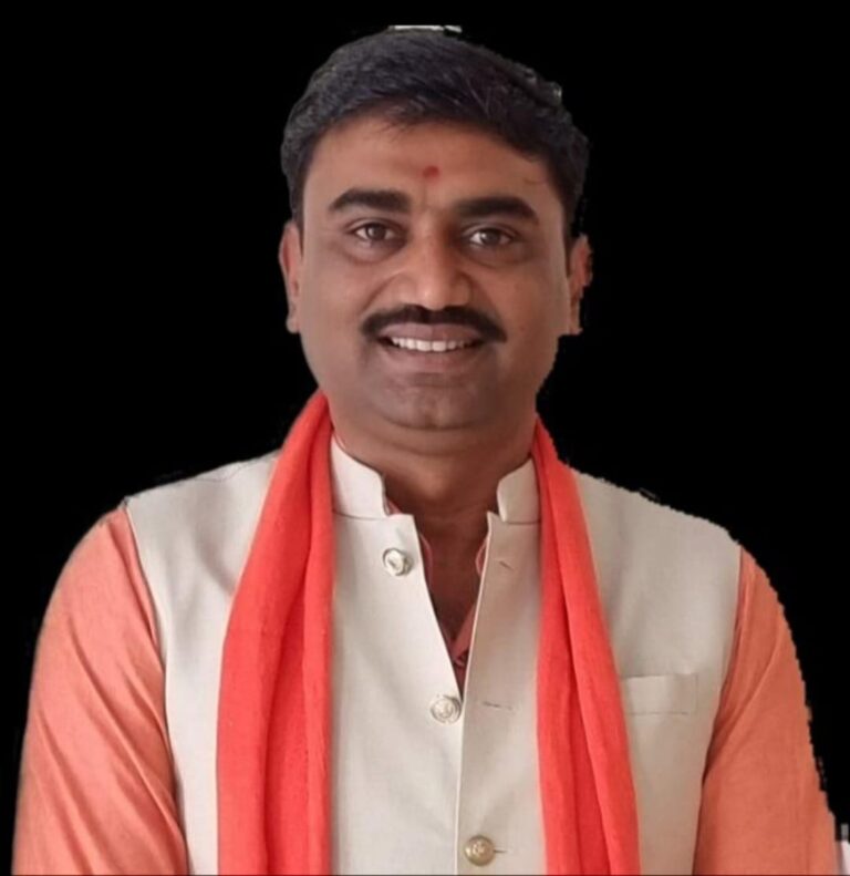 “ખોટા આક્ષેપોની રાજનીતિનો પર્દાફાશ: રાજકોટ જીલ્લા ભાજપ પ્રમુખ અલ્પેશ ઢોલરીયાનો વળતો પ્રહાર અને બદનક્ષી કેસની શરૂઆત”