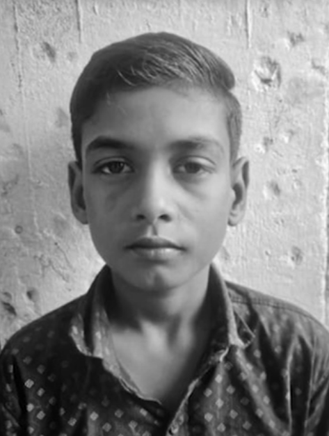 ઉત્તરાયણ પહેલાં સુરતમાં કરુણ દૂર્ઘટના: લિંબાયત વિસ્તારમાં પતંગની લ્હાયમાં 12 વર્ષના કિશોરનું જૂની દીવાલ નીચે દટાઈ મોત