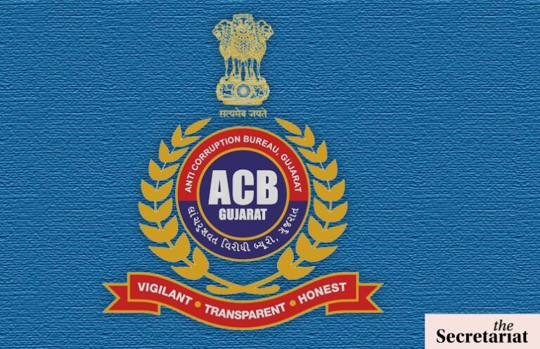 ચાર વર્ષ જૂની લાંચકાંડની ફાઈલ ફરી ખુલ્લી: ખેડા ACBએ કપડવંજ રૂરલ પોલીસના ત્રણ તત્કાલીન કર્મીઓ વિરુદ્ધ ગુનો નોંધ્યો.