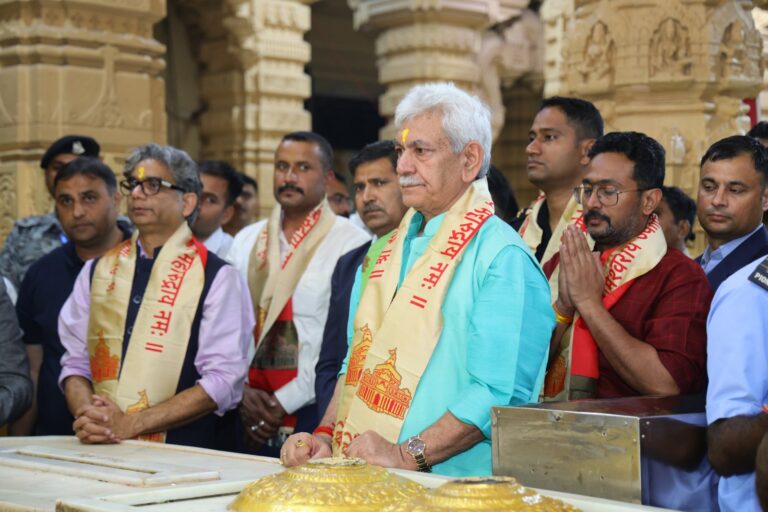 જમ્મુ–કાશ્મીરના ઉપ રાજ્યપાલ મનોજ સિંહાનો સૌરાષ્ટ્ર પ્રવાસ.