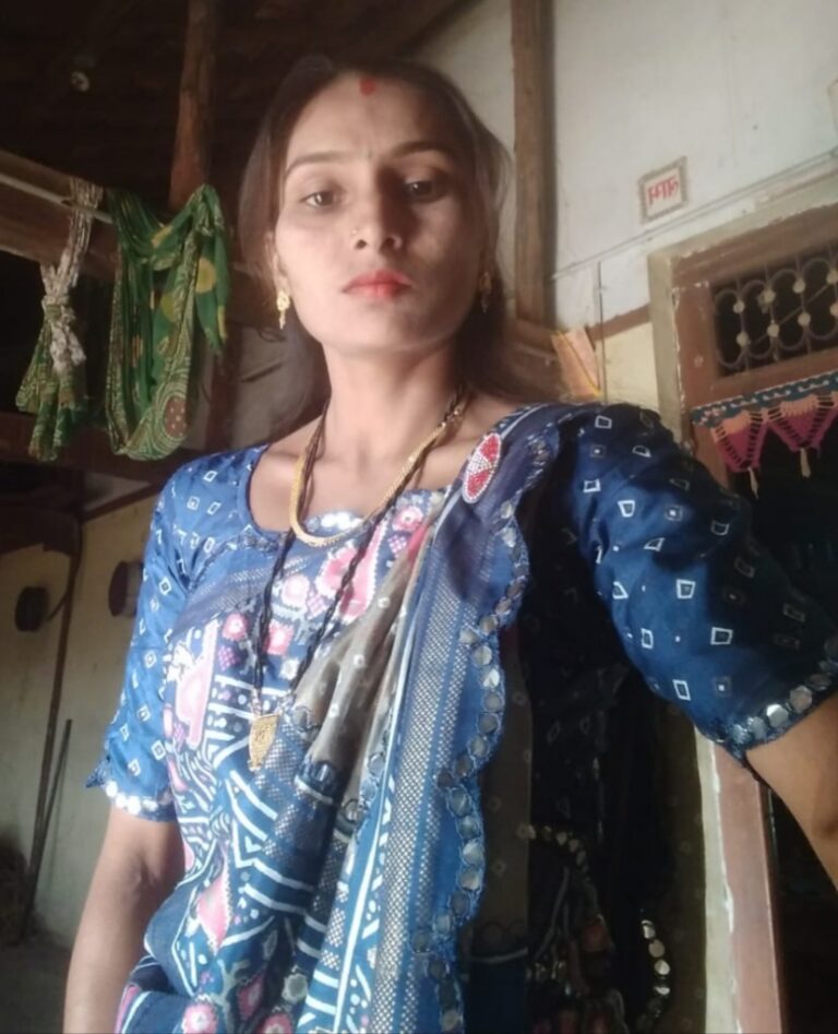 મીઠાલી ગામમાં ૩૦ વર્ષની પરિણીતાનો ગળે ફાંસો ખાઈ કરેલો આપઘાત.