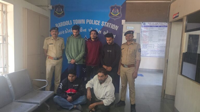 ઓલપાડ તાલુકામાં વધતા દારૂના ગેરકાયદેસર વેપાર અંગે લોકોમાં રોષ, વહીવટી તંત્રની નિષ્ક્રિયતા સામે ઉઠ્યાં પ્રશ્નો.