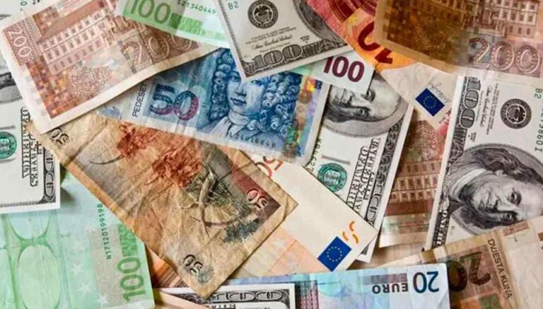 ઓમાનની કરન્સી કેમ છે આટલી મજબૂત? રૂપિયો જ નહીં, ડૉલર પણ સામે પાણી ભરે—ઓમાની રિયાલની તાકાત પાછળના કારણો.