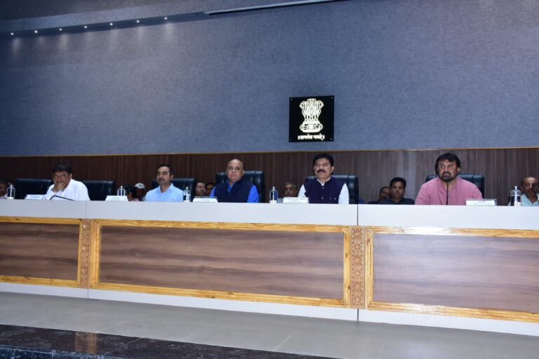 જામનગર મહાનગરપાલિકાની સ્ટેન્ડિંગ કમિટીની મહત્વપૂર્ણ બેઠક.