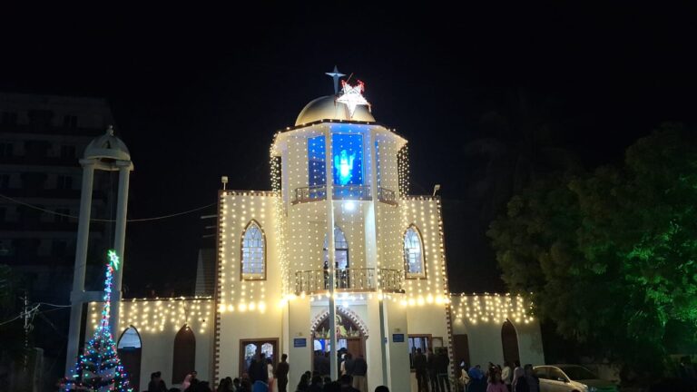 પ્રેમ, શાંતિ અને માનવતાનો સંદેશ આપતો ઈશુ જન્મોત્સવ: જામનગરના ચર્ચોમાં ભક્તિભાવ સાથે નાતાલની ઉજવણી