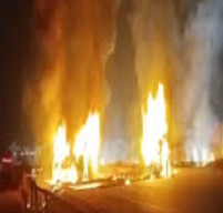 કર્ણાટક: ચિત્રદુર્ગમાં ગોઝારા માર્ગ અકસ્માતે 17ના મોત, ખાનગી બસ–ટ્રક વચ્ચે ભયાનક ટક્કર