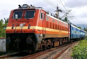 પશ્ચિમ રેલવેની મોટી પહેલ: અમદાવાદ વિભાગની 85 ટ્રેનોની ગતિમાં વધારો