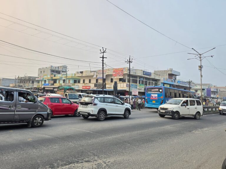 શહેરા અણીયાદ ચોકડી પર ટ્રાફિક અસ્તવ્યસ્તતા વાહનચાલકો માટે બની ‘માથાનો દુખાવો’