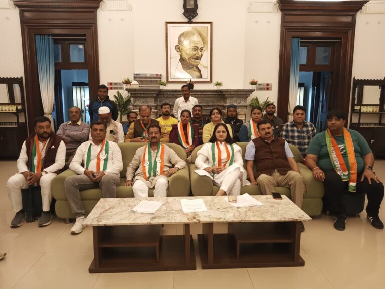 ‘મનરેગા બચાવો’ આંદોલનનો શંખનાદ.