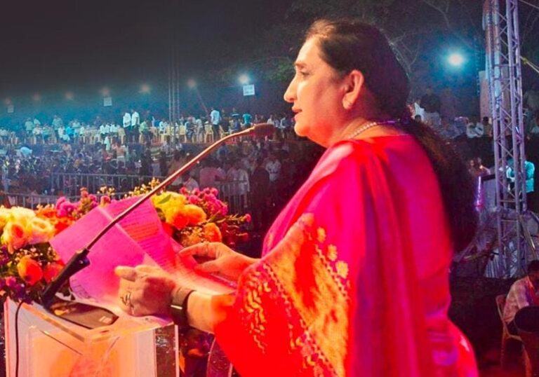 “મહારાષ્ટ્રના રાજકારણમાં ‘લેડી પવાર’નો ઉદય”  અજિત પવારના અવસાન બાદ સુનેત્રા પવાર સત્તાના કેન્દ્રમાં : NCPના રાષ્ટ્રીય અધ્યક્ષ અને રાજ્યના પ્રથમ મહિલા ડેપ્યુટી ચીફ મિનિસ્ટર બનવાની તૈયારી.