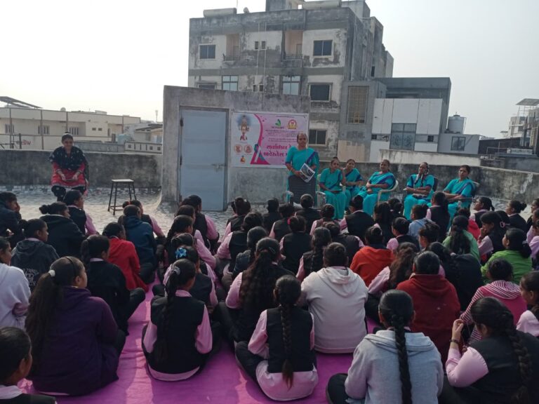 વિશ્વ કેન્સર દિવસ નિમિત્તે જેતપુરમાં દીકરીઓ માટે જીવનરક્ષક પહેલ – સર્વાઇકલ કેન્સર રસીકરણ અંગે જાગૃતિ કાર્યક્રમથી ભવિષ્ય સુરક્ષિત કરવાનો સંદેશ